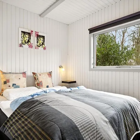 Holiday home Signe - 5-5km From The Sea In Djursland And Mols By Interhome *